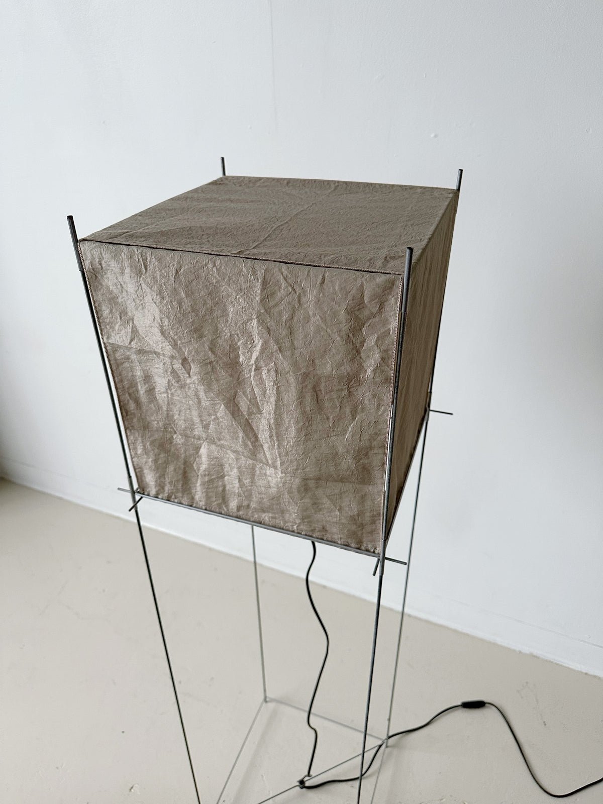 LOTEK FLOOR LAMP BY BENNO PREMSELA, 80's | Maison Singulier