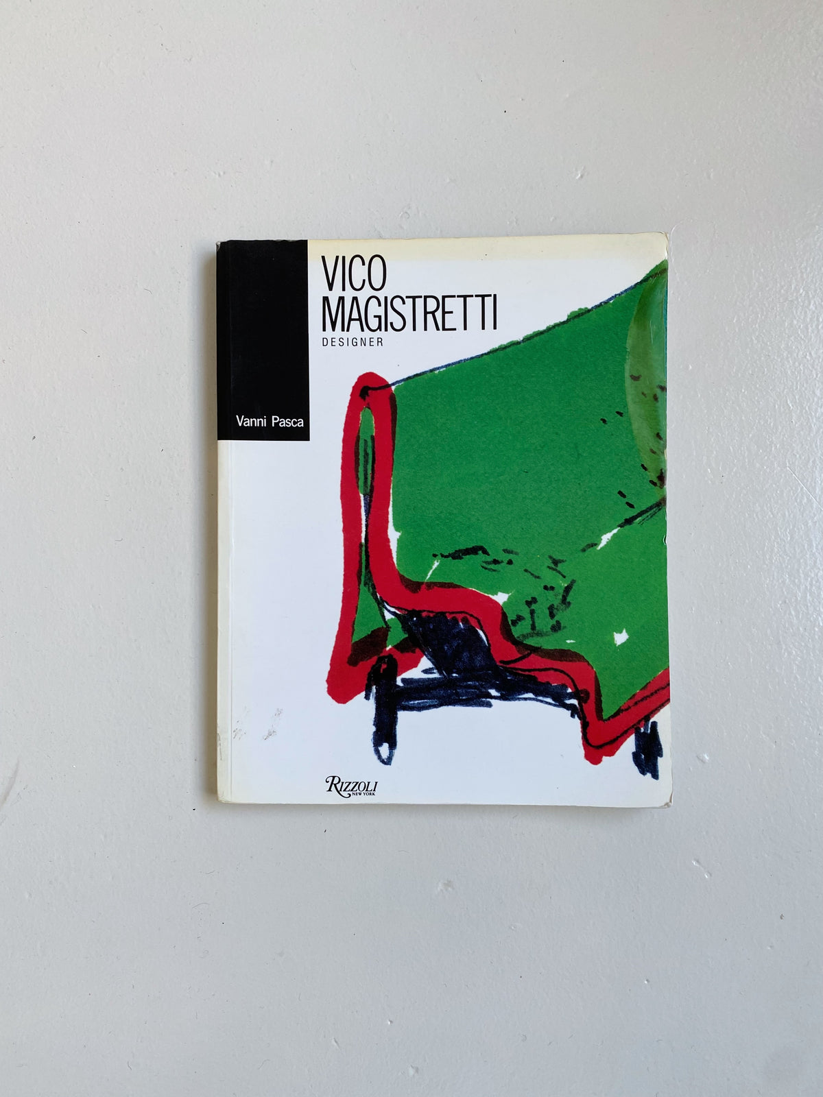 VICO MAGISTRETTI: DESIGNER, PASCA, 1991 | Maison Singulier