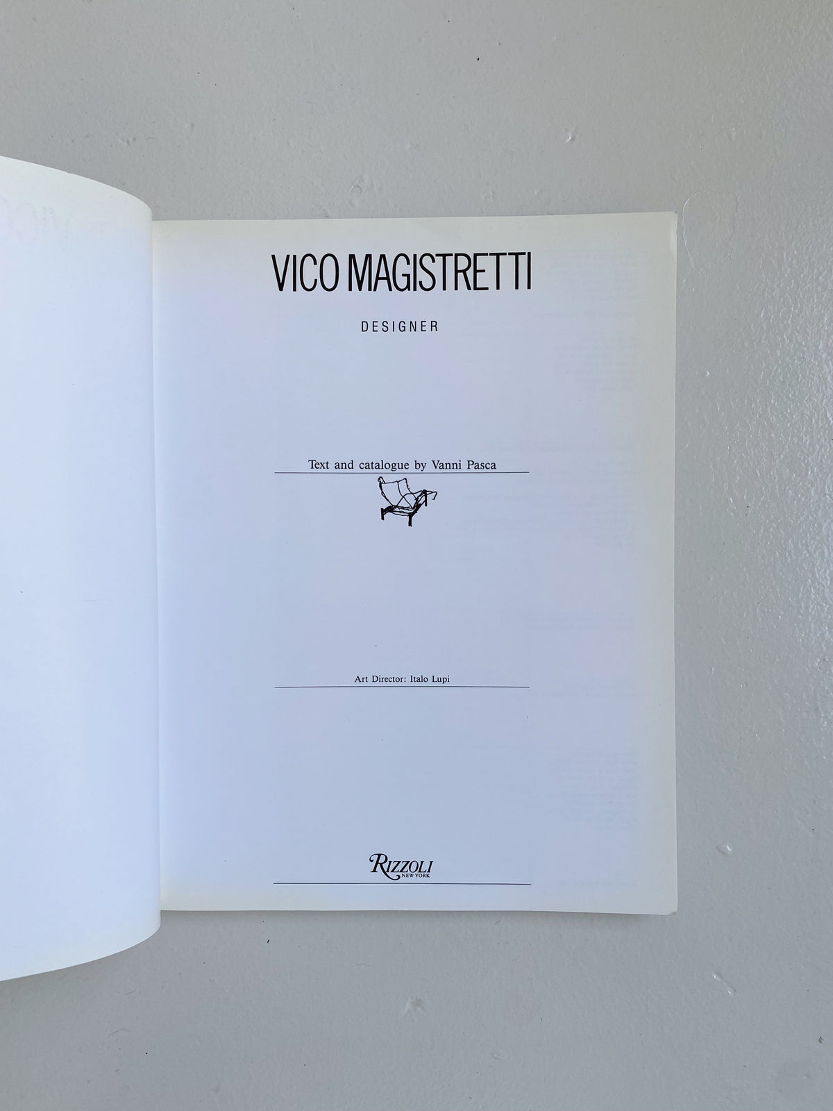 VICO MAGISTRETTI: DESIGNER, PASCA, 1991 | Maison Singulier