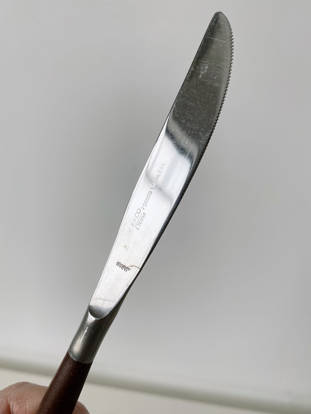 Set of 4 Mid Century Modern MCM Steak Serrated Knife Set Knives Ekco Eterna  Canoe Muffin Stainless Steel With Melamine Handles 8.25 