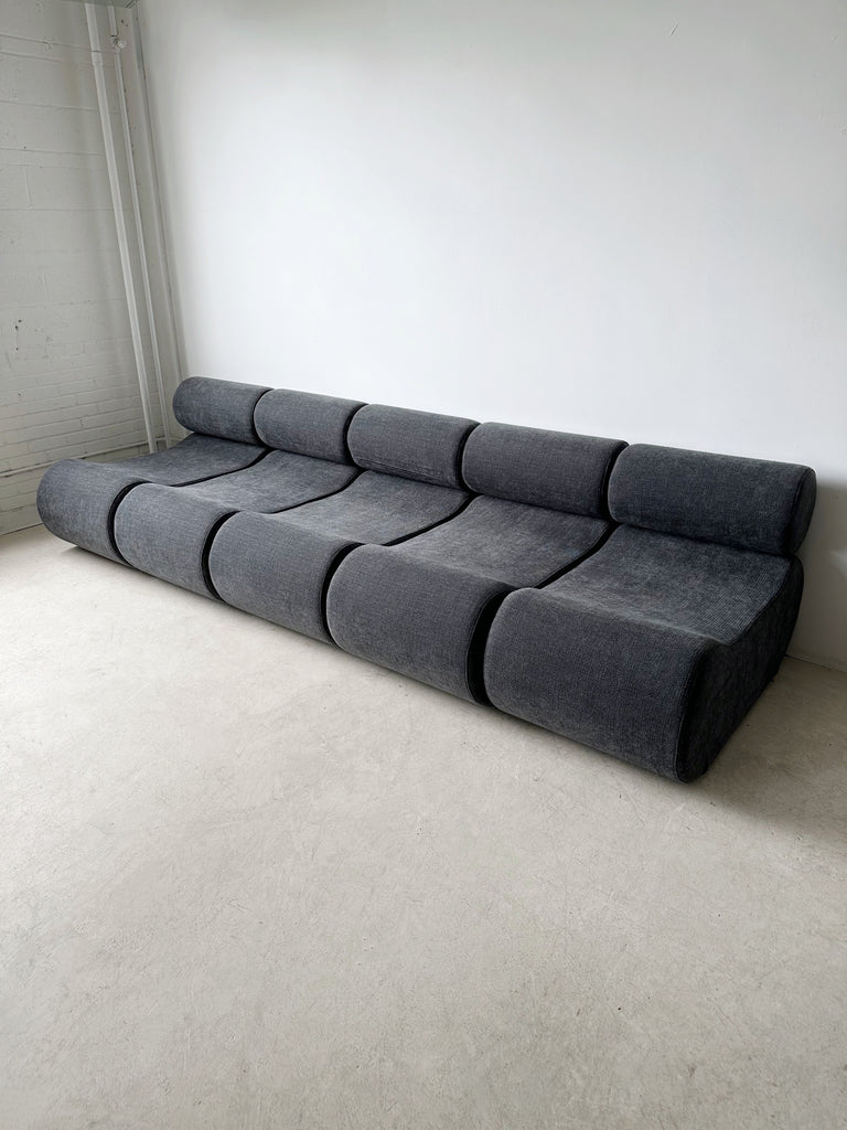 5 PIECE MODULAR DARK GRAY CORBI SOFA BY KLAUS UREDAT FOR COR, 1969