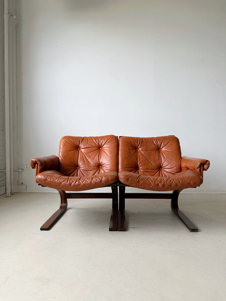 COGNAC LEATHER KENGU LOVESEAT BY ELSA & NORDAHL SOLHEIM FOR RYKKEN, 70's