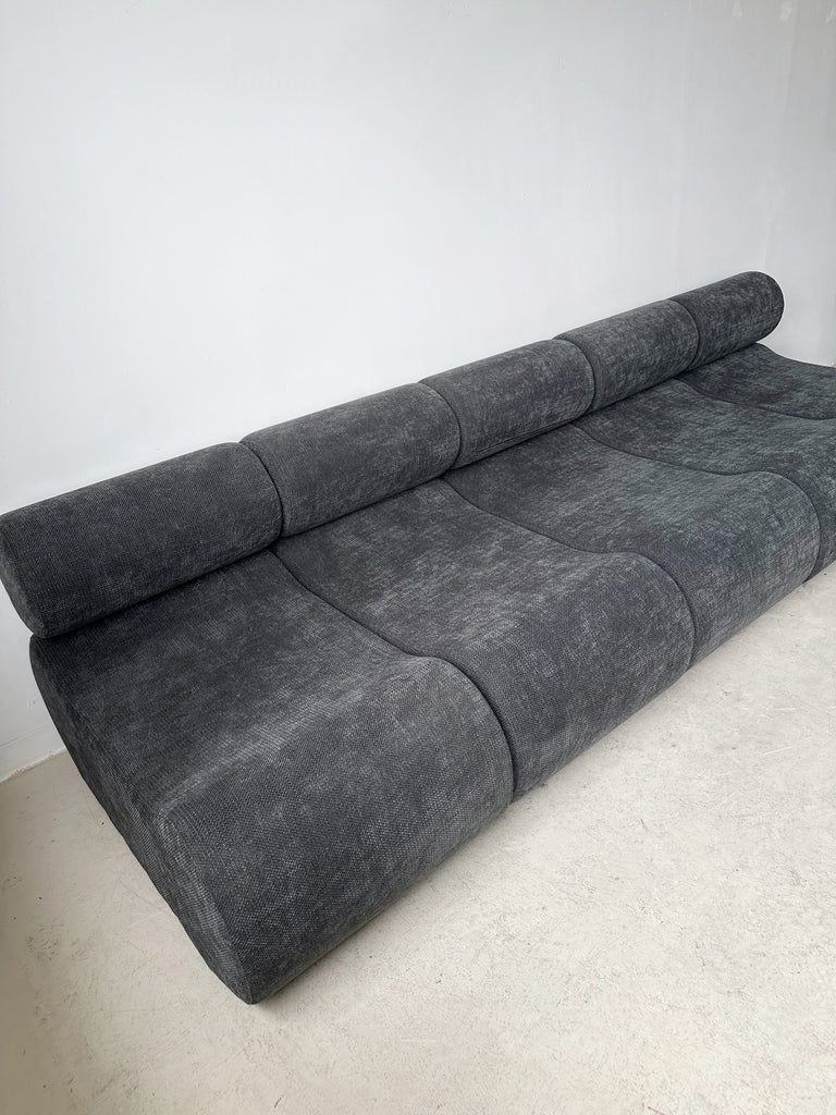 5 PIECE MODULAR DARK GRAY CORBI SOFA BY KLAUS UREDAT FOR COR, 1969