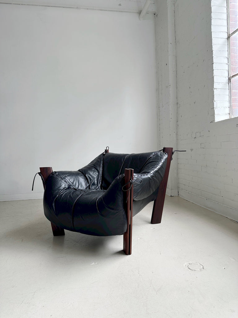 MP 211 BLACK LEATHER LOUNGE CHAIR BY PERCIVAL LAFER, 60's