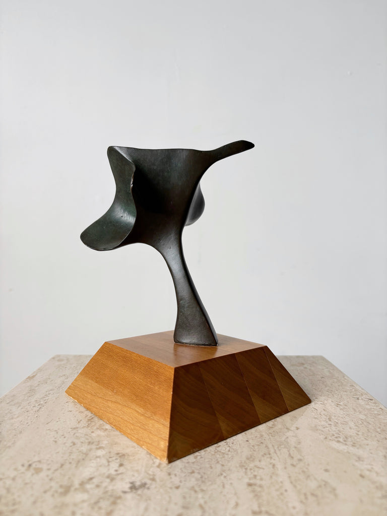 BRONZE & WOOD ABSTRACT SCULPTURE BY GÉRALD BRAULT