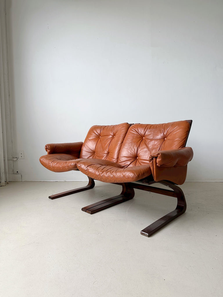 COGNAC LEATHER KENGU LOVESEAT BY ELSA & NORDAHL SOLHEIM FOR RYKKEN, 70's