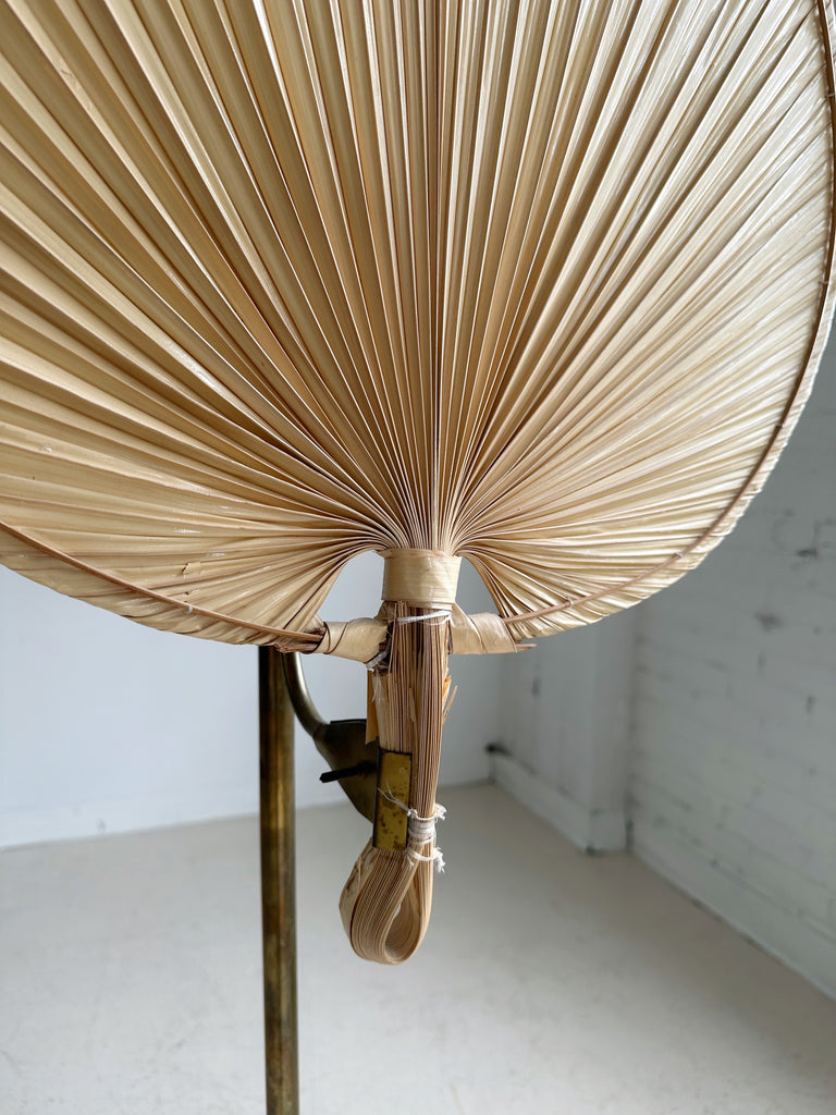 BRASS FLOOR LAMP WITH PALM LEAF SHADE IN THE STYLE OF INGO MAURER