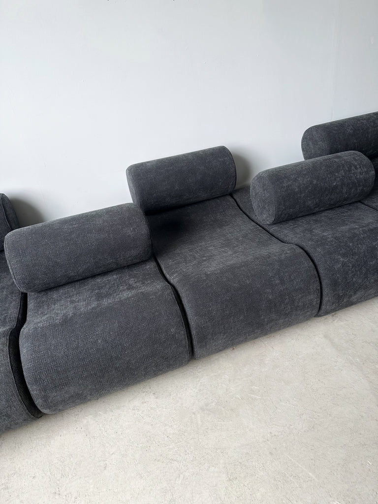 5 PIECE MODULAR DARK GRAY CORBI SOFA BY KLAUS UREDAT FOR COR, 1969