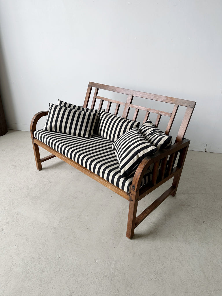 STRIPED LUMBAR PILLOWS, 2 SIZES