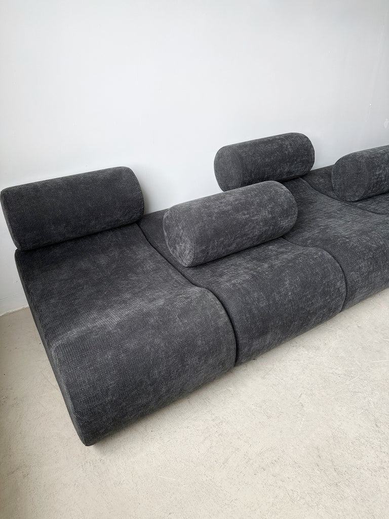 5 PIECE MODULAR DARK GRAY CORBI SOFA BY KLAUS UREDAT FOR COR, 1969