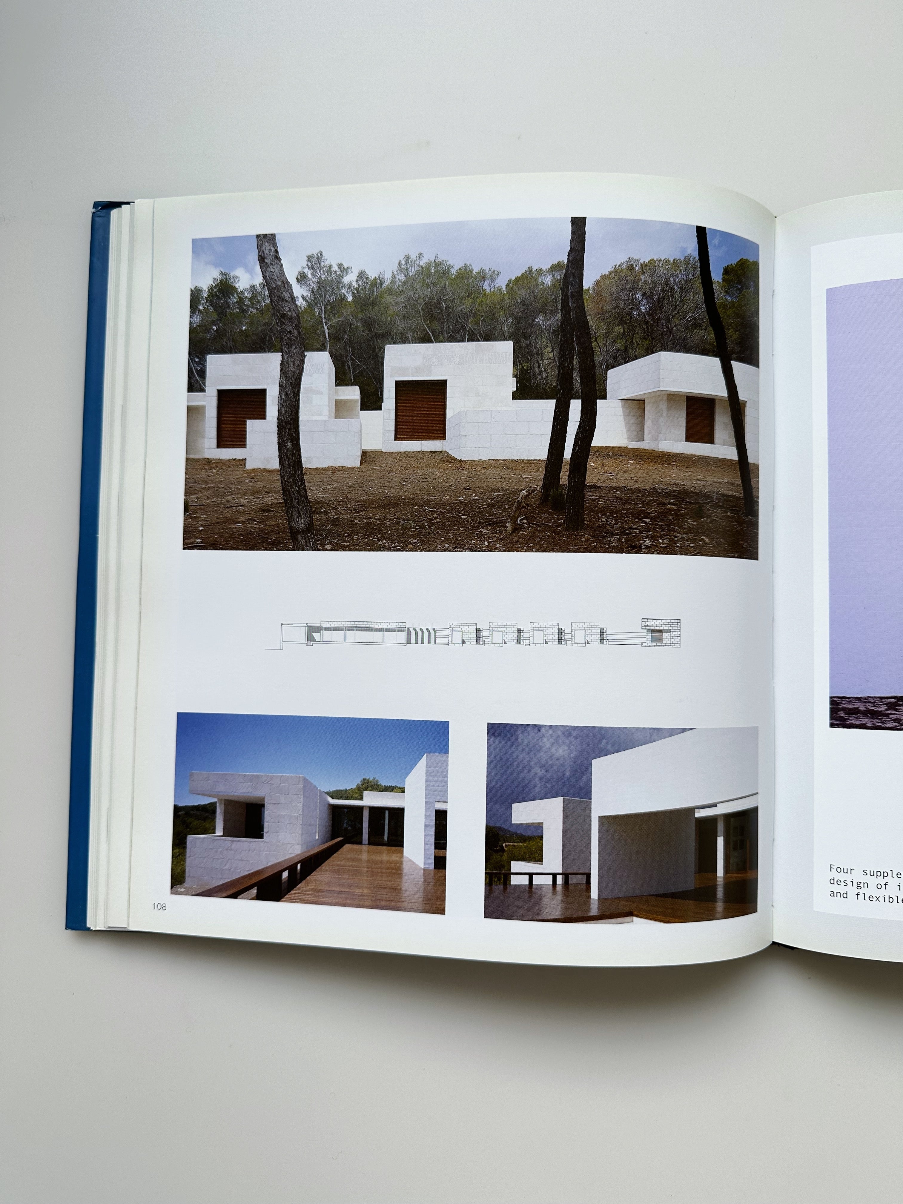 MINIMALIST HOUSES, PARKER, 2003 | Maison Singulier