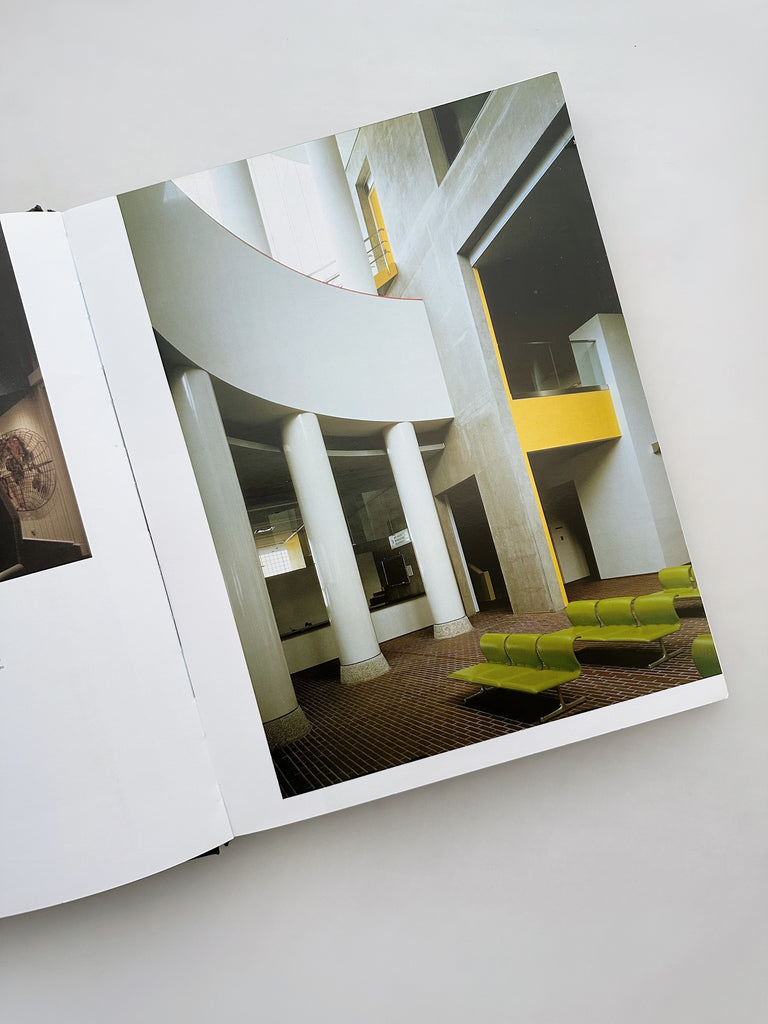 FURNITURE AND INTERIORS OF THE 1970s, BONY, 2006