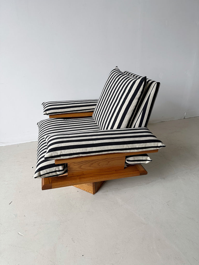 STRIPED SINGLE ARMCHAIR WITH PINE FRAME