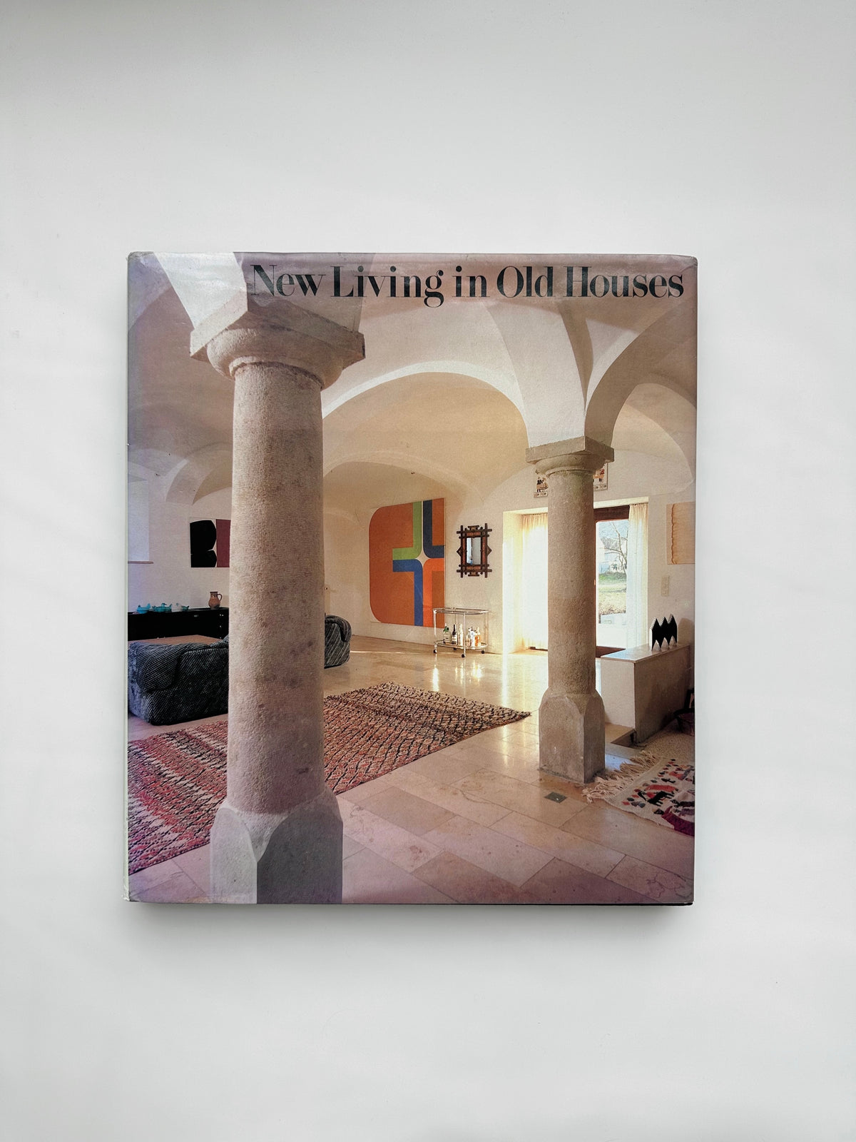 NEW LIVING IN OLD HOUSES, WERNER, 1982 | Maison Singulier