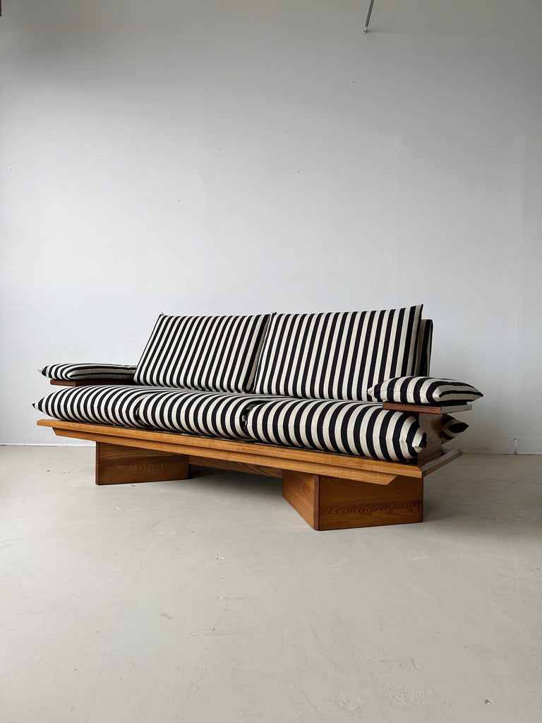 STRIPED 3 SEATER SOFA WITH PINE FRAME