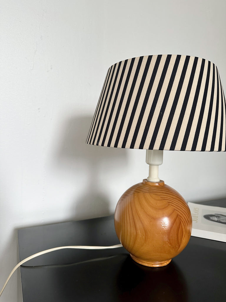 VINTAGE IKEA PINE TABLE LAMP WITH STRIPED SHADE, 80's