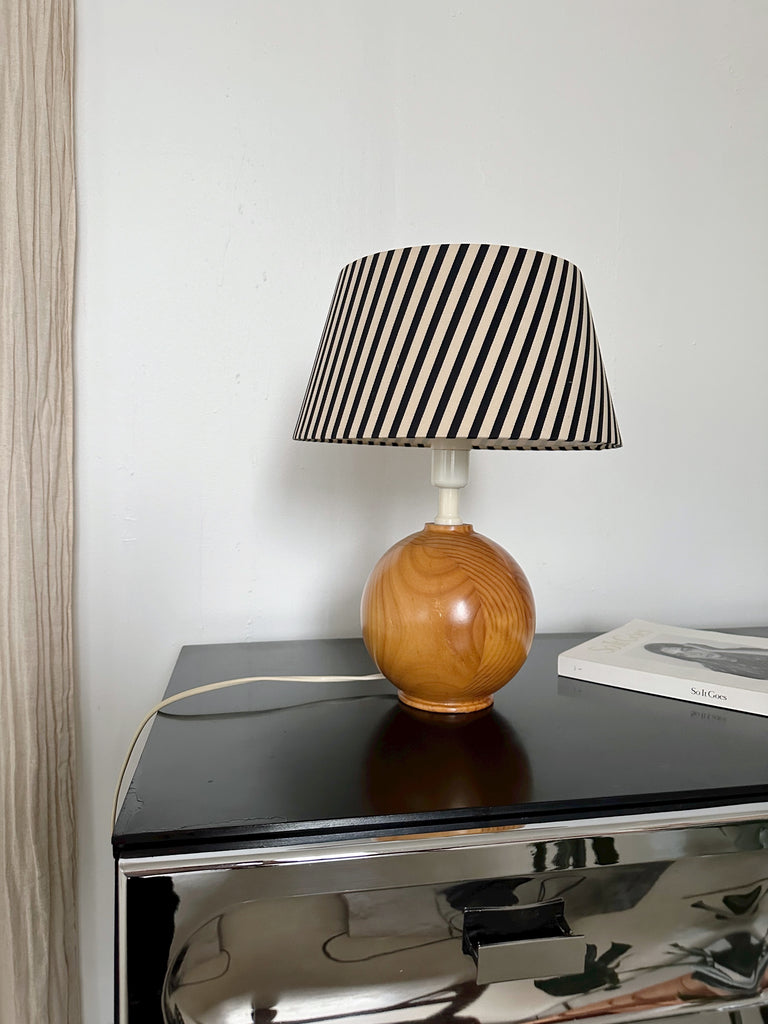 VINTAGE IKEA PINE TABLE LAMP WITH STRIPED SHADE, 80's