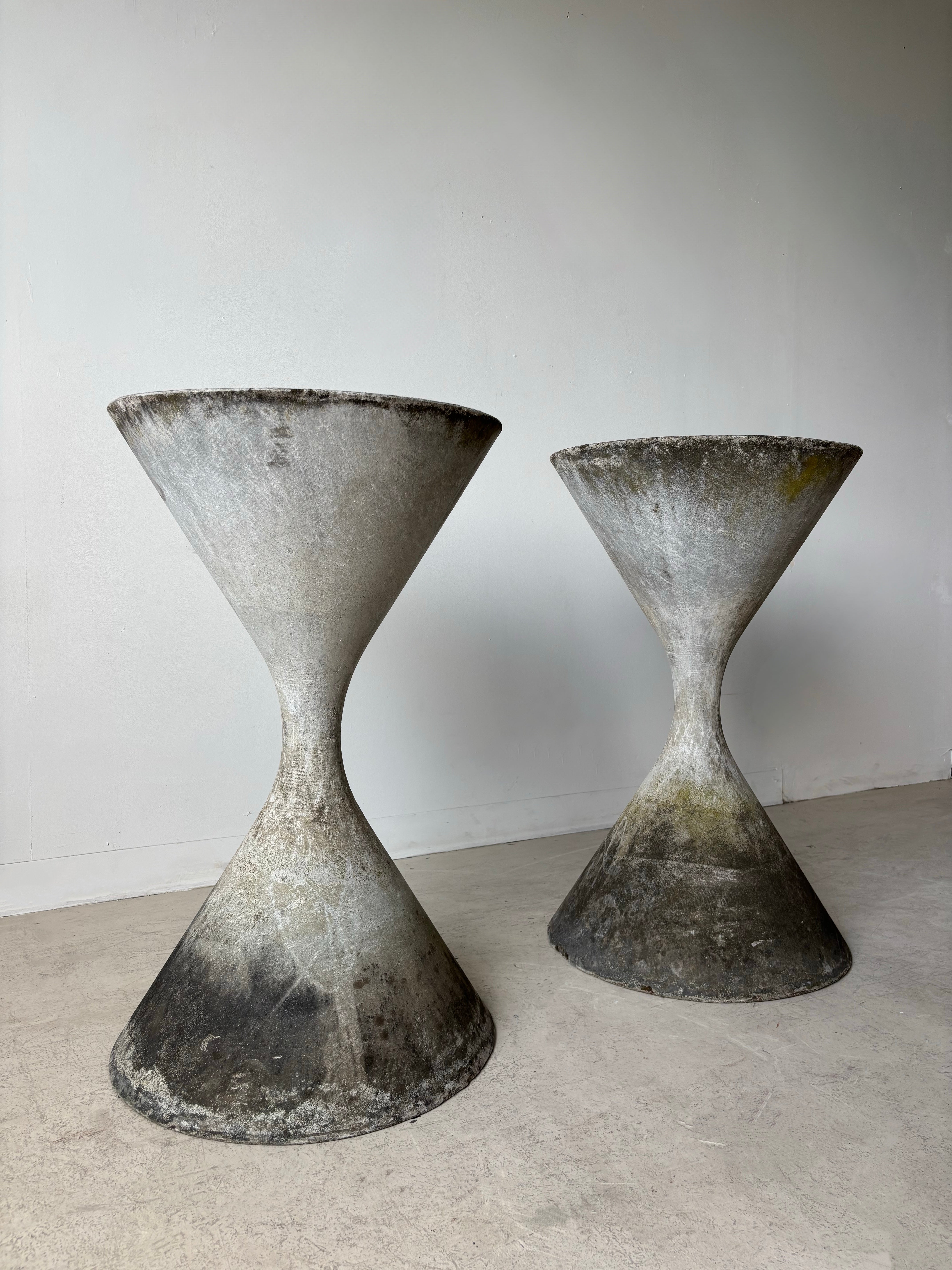 GRAY FIBER CEMENT BIG DIABOLO PLANTERS BY WILLY GUHL FOR ETERNIT