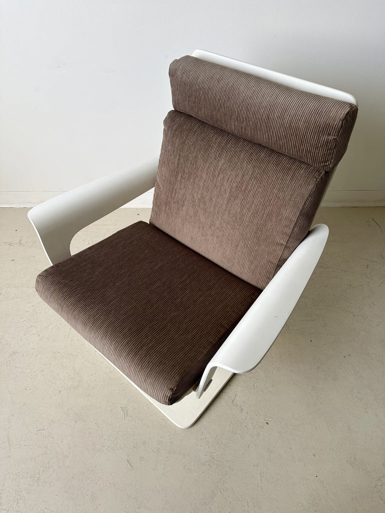 SPACE AGE ARMCHAIR BY PETER GHYCZY FOR COR, 70’s