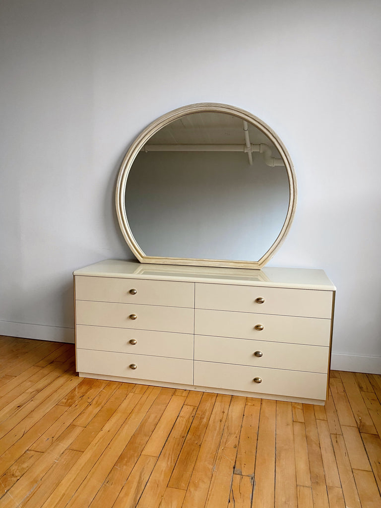 CREAM LACQUERED DRESSER WITH BRASS ACCENTS | Maison Singulier CREAM LACQUERED DRESSER WITH BRASS ACCENTS | Maison Singulier