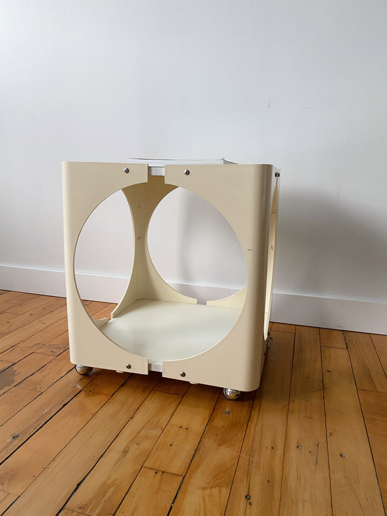 SPACE AGE WHITE CUBIC SIDE TABLE