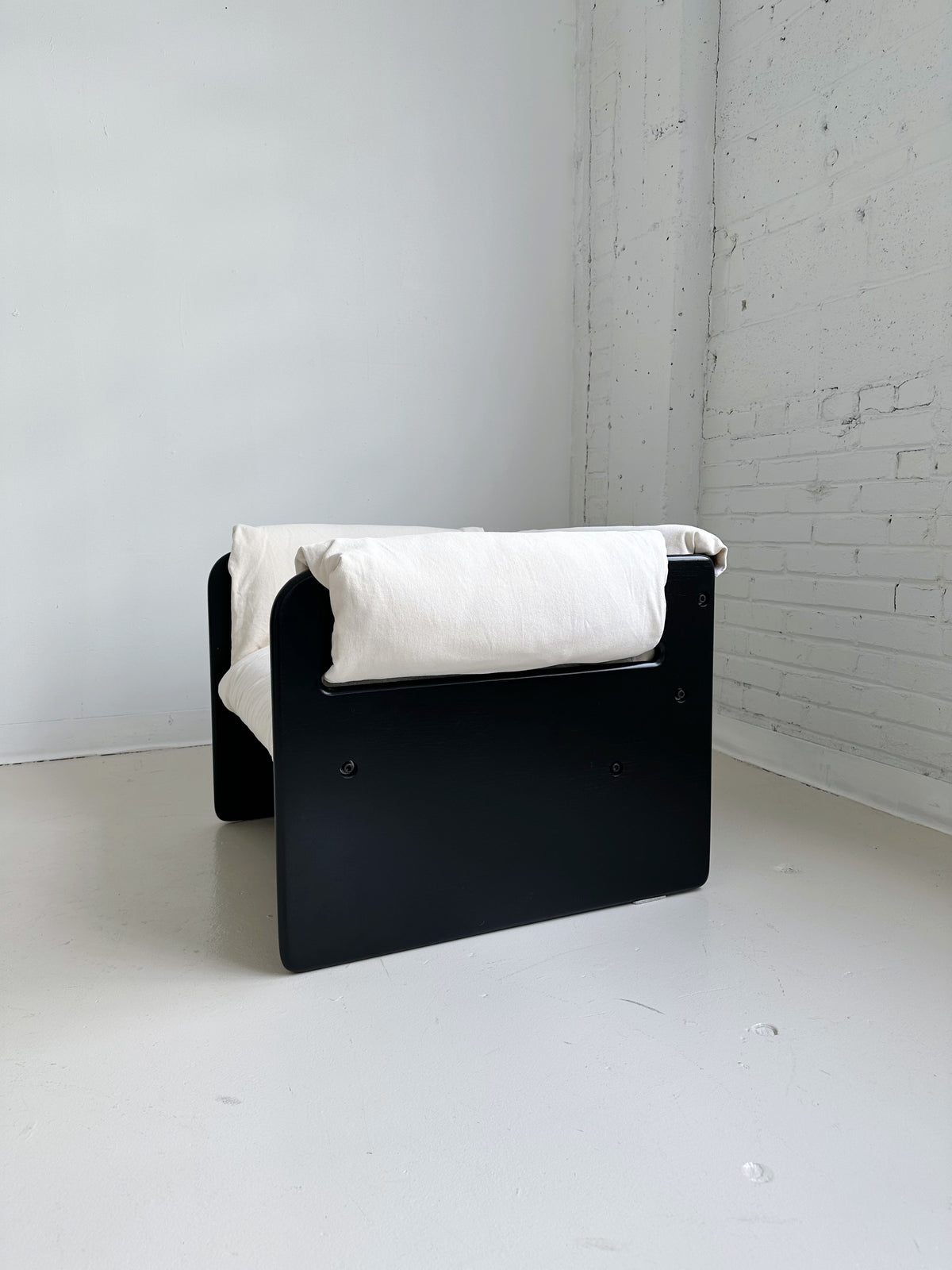 RENAISSANCE EASY CHAIR & FOOTSTOOL BY MULLER & STEWART, 70's | Maison ...