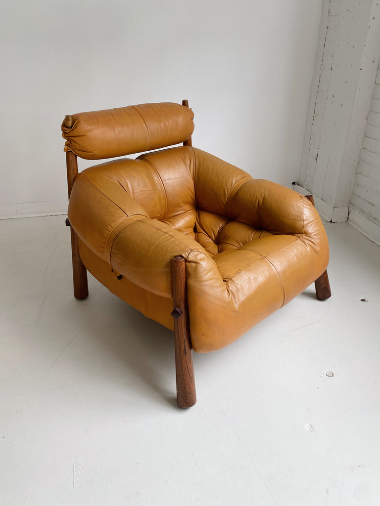 MP-81 TAN LEATHER LOUNGE CHAIR BY PERCIVAL LAFER, 60's