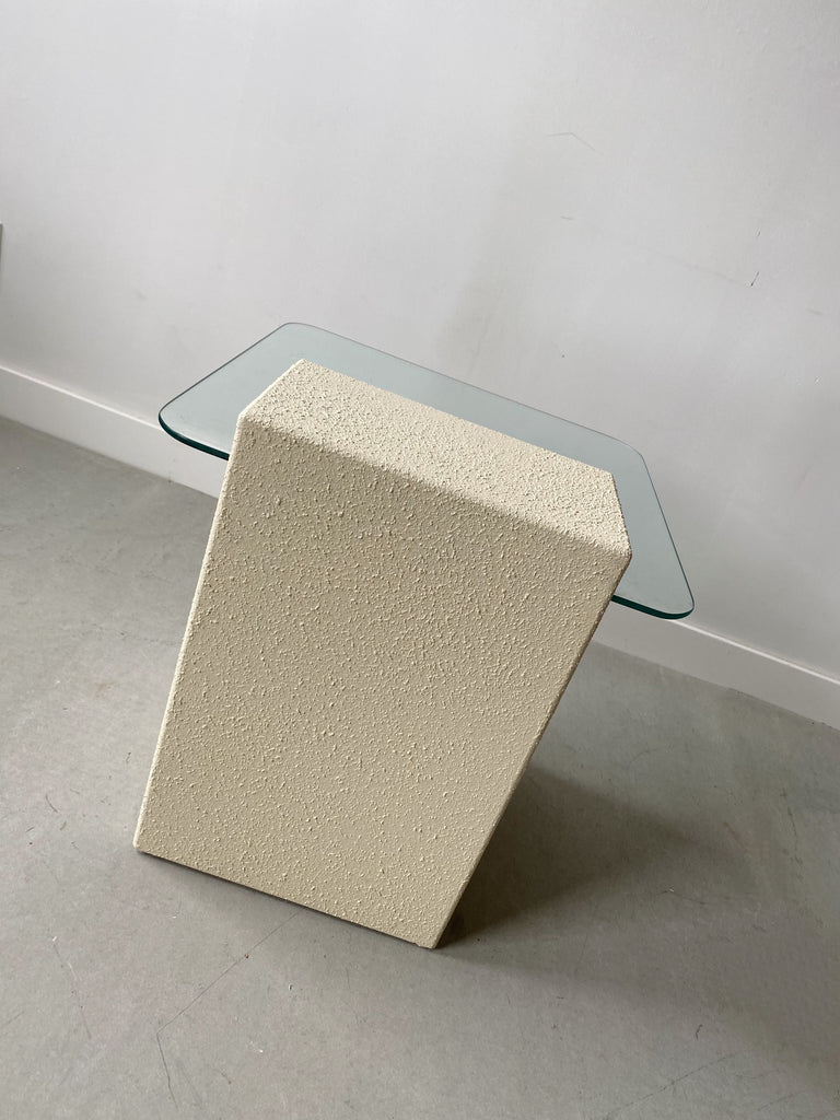 BEIGE STONE LOOK GLASS TOP SIDE TABLE