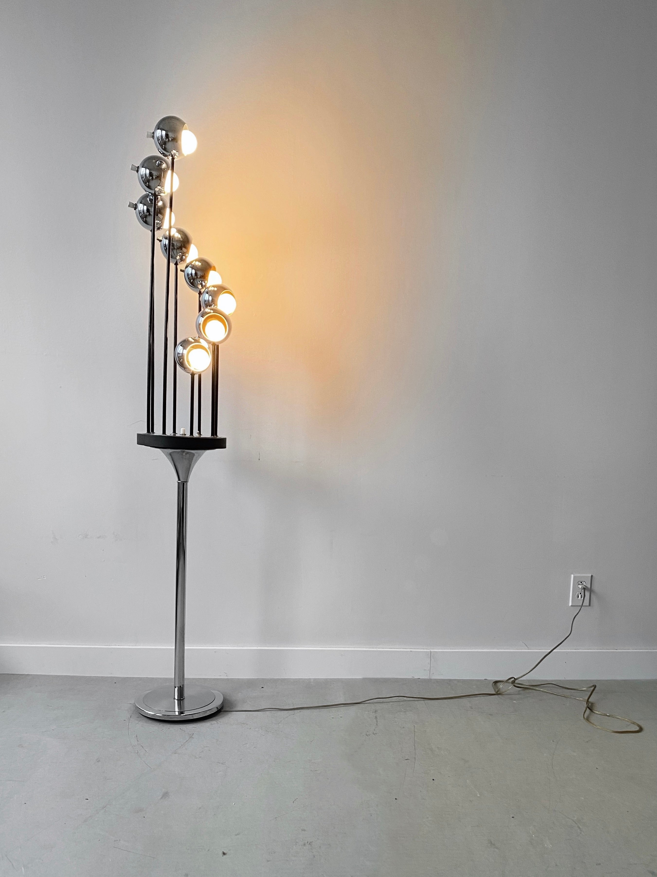 フロアスタンド Space Age Design Floor Lamp フロアスタンド Space Age Design Floor Lamp フロアスタンド Space