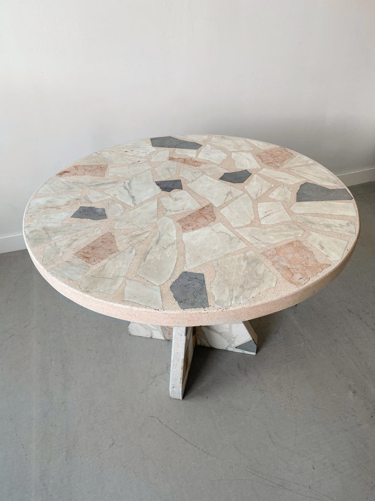 LIGHT PINK TERRAZZO MARBLE ROUND DINING TABLE