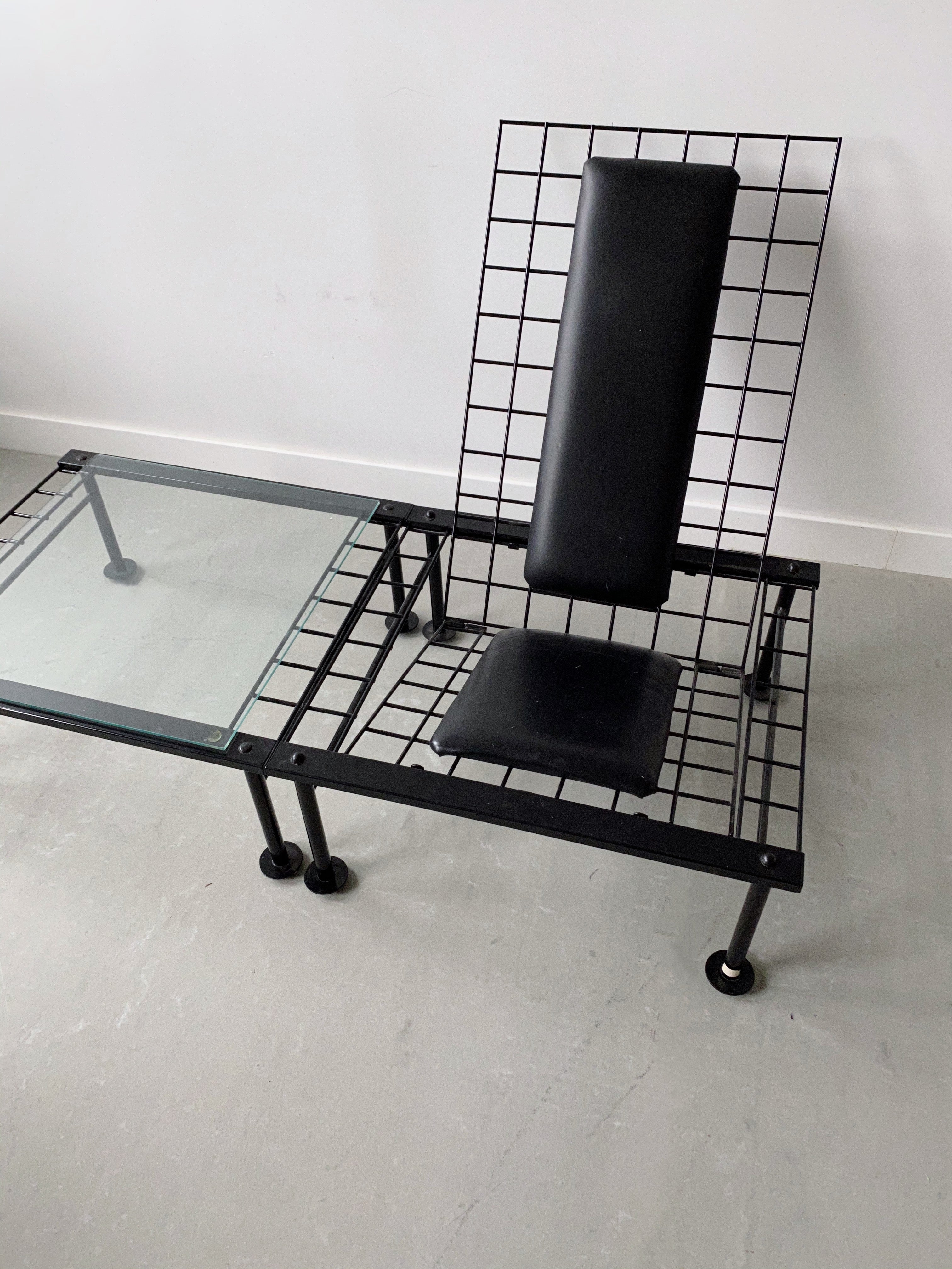 椅子 vintage 90's Postmodern Chair vintage 90´s Postmodern Chair