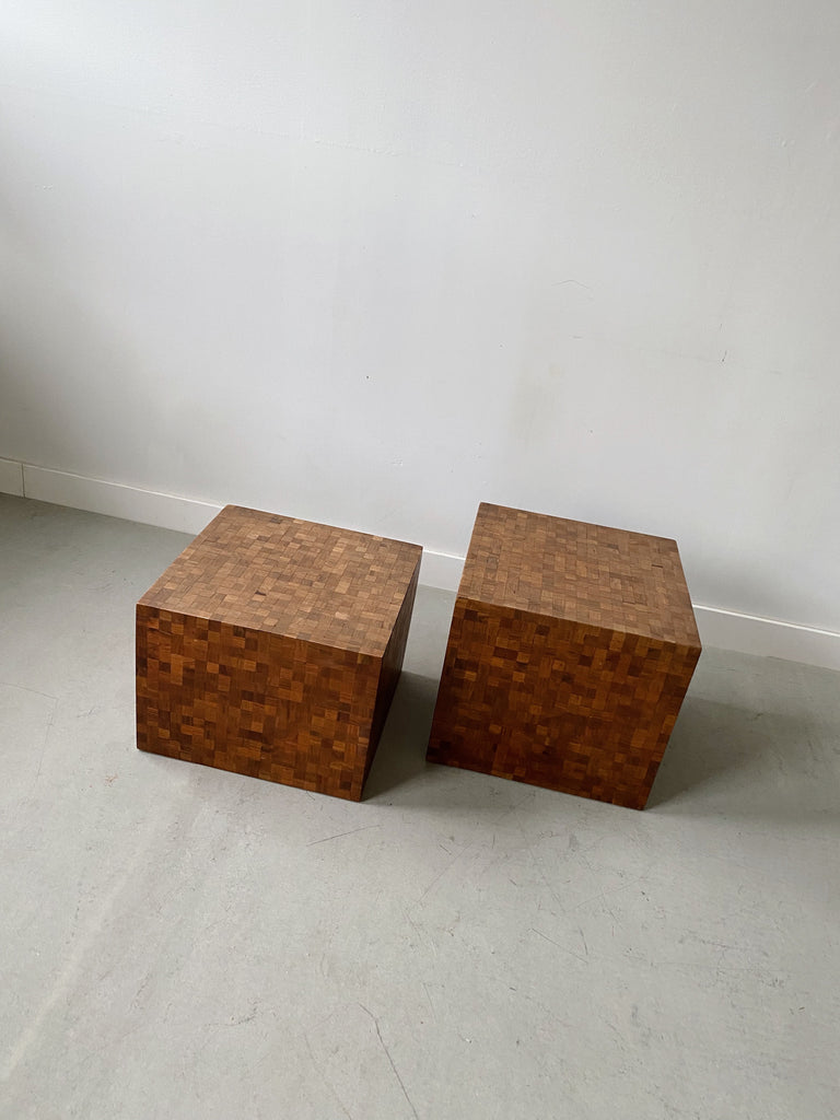 WOODEN CHECKERED CUBE TABLES