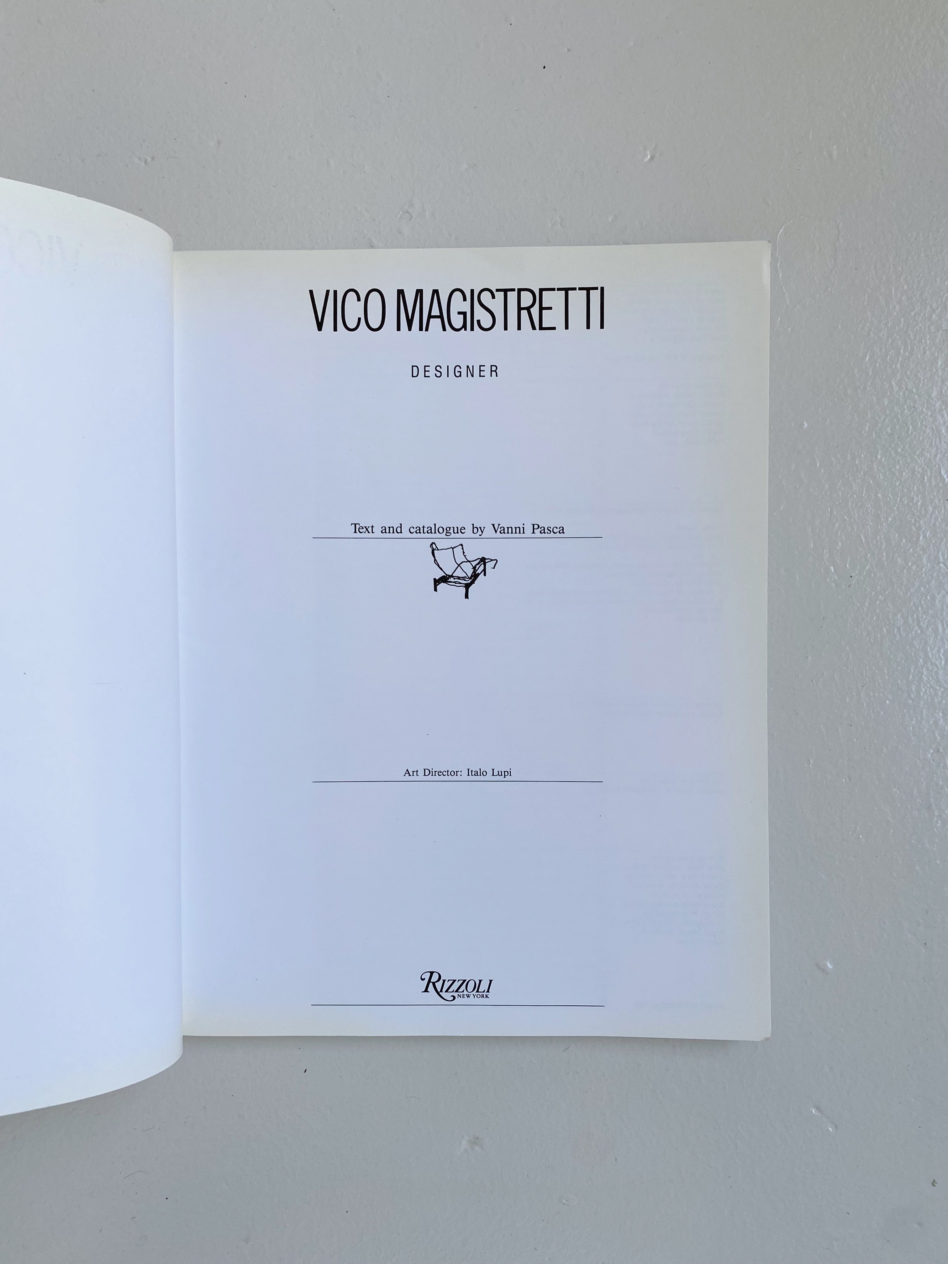 VICO MAGISTRETTI: DESIGNER, PASCA, 1991 | Maison Singulier