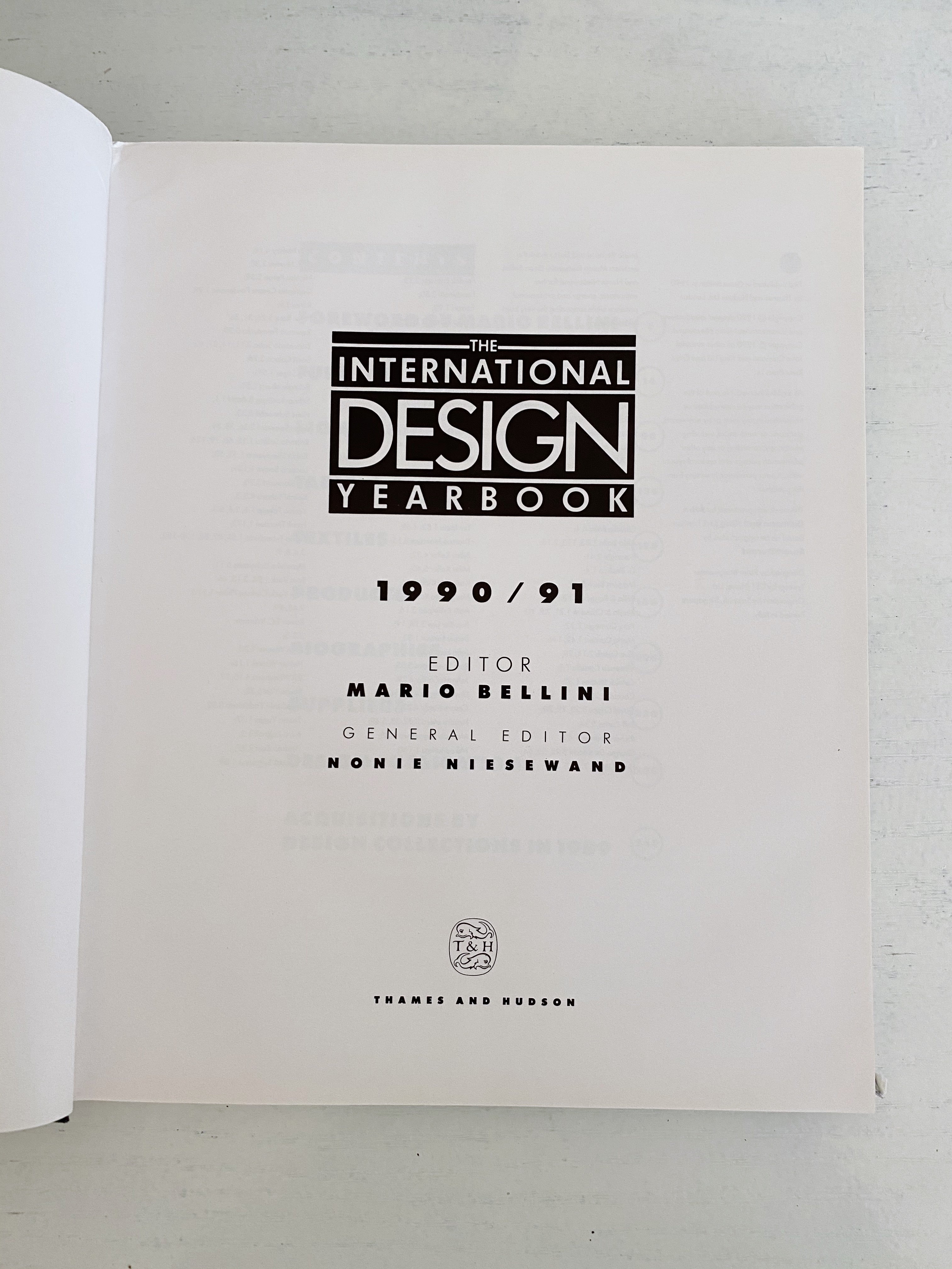 THE INTERNATIONAL DESIGN YEARBOOK 1990/91 EDITED BY MARIO BELLINI