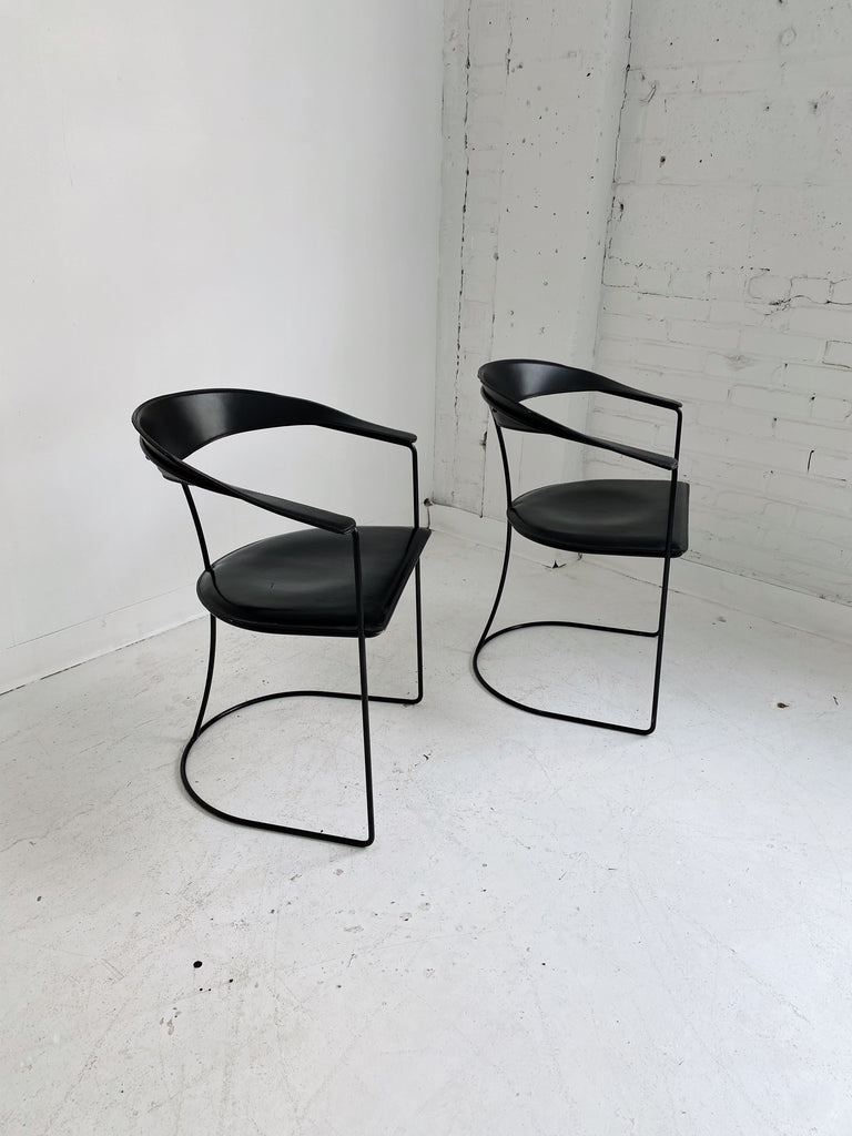 ARRBEN ITALY BLACK LEATHER DINING CHAIRS, SET OF 4, 80's