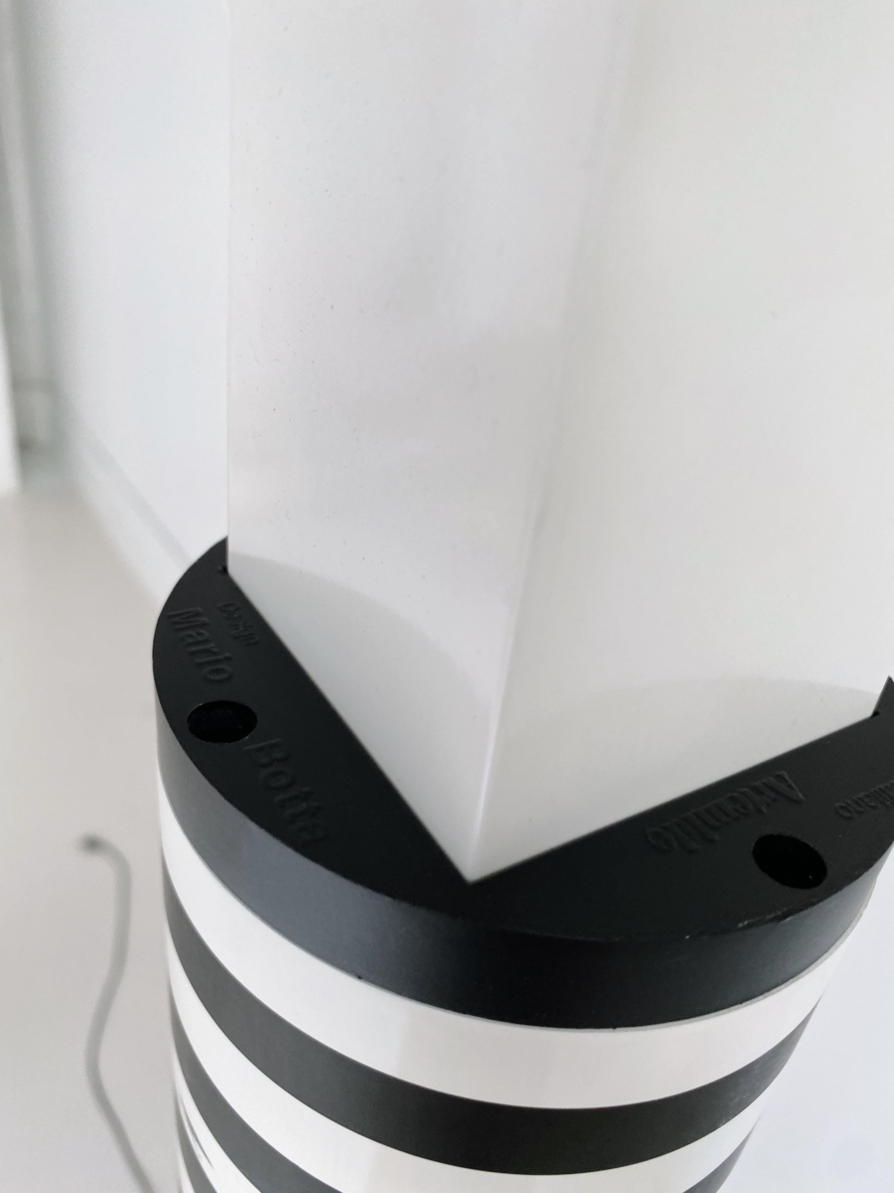 BLACK & WHITE SHOGUN TERRA FLOOR LAMP BY MARIO BOTTA FOR BLACK & WHITE SHOGUN TERRA FLOOR LAMP BY MARIO BOTTA FOR