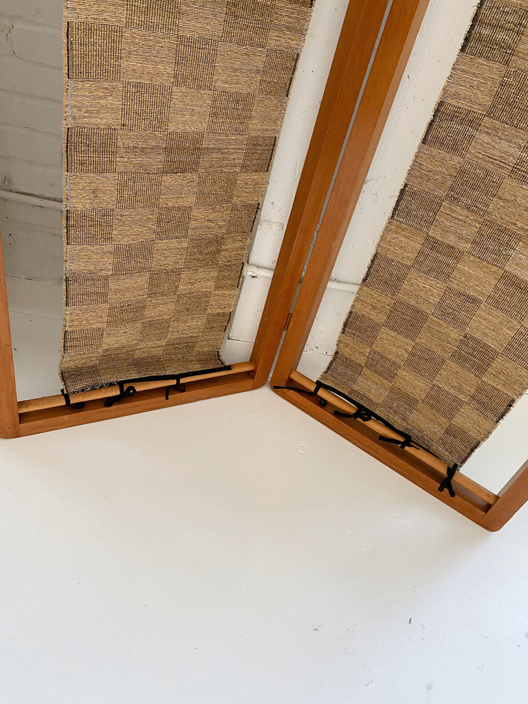WOOD DIVIDER WITH CHECKER PRINT TEXTILE PANEL